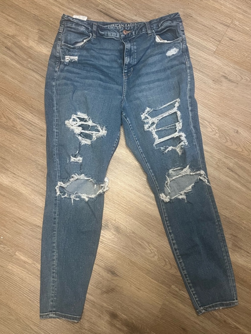 American Eagle distressed patched curvy High-Waisted jeggings